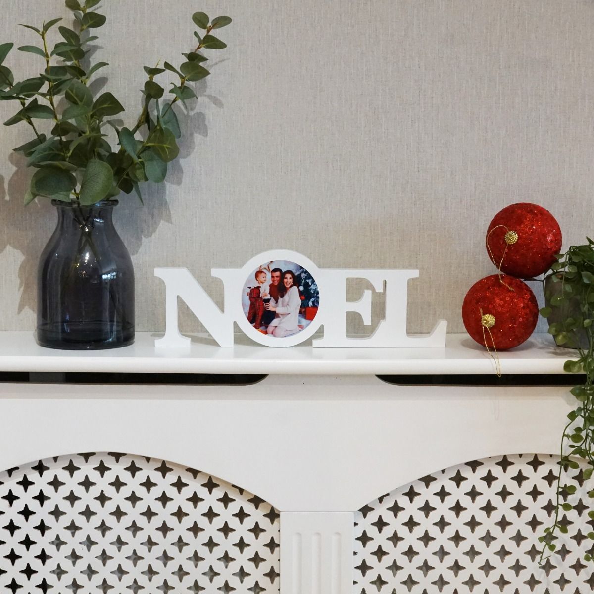 Noel Wood Holiday Decor